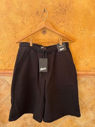 Pantalones cortos Pull&Bear negros talla M