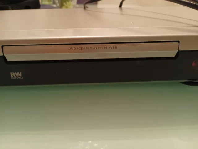 Reproductor DVD Sharp DV-SL10