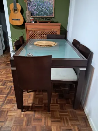 Mesa comedor extensible y 6 sillas