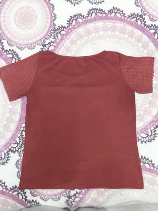 Camiseta Stradivarius