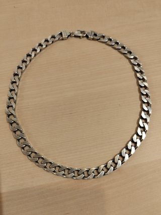 Cadena de Plata maciza 
78 gms
