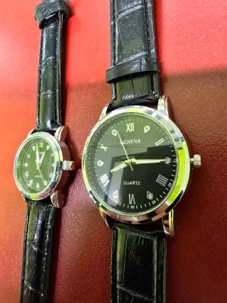 2 Relojes Hombre-Mujer Negro/Plata