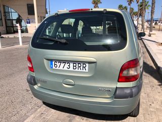 Renault Scenic 1.9 dti Privilege año 2.001