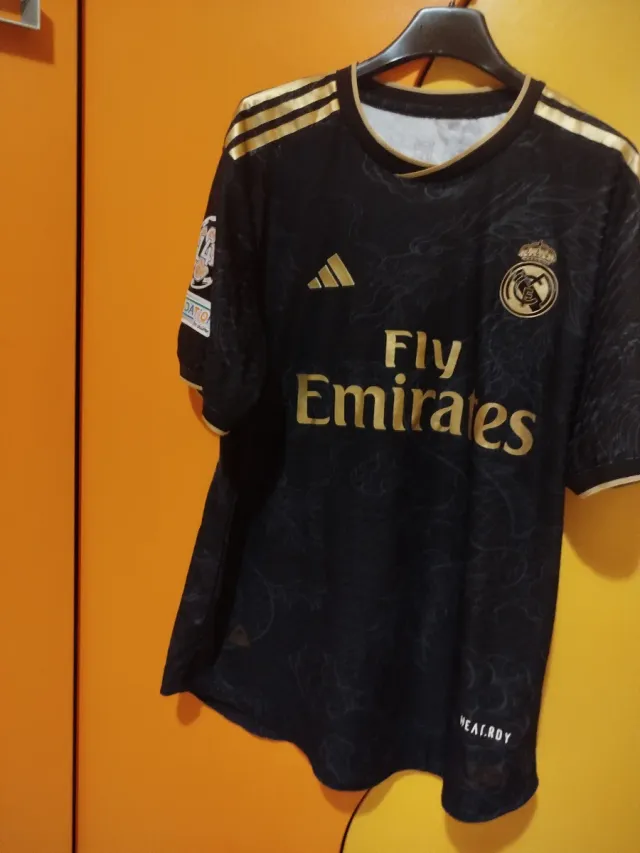 Maglia Mbappé Real Madrid
