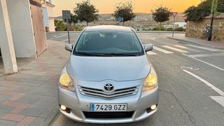 Toyota Verso 2010