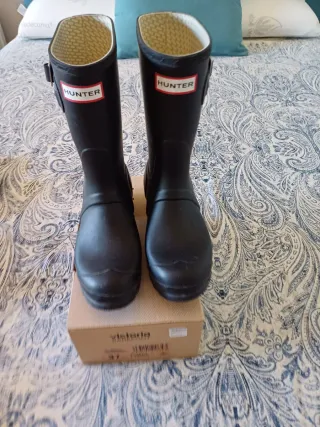 Botas de agua Hunter caña media talla 37. 