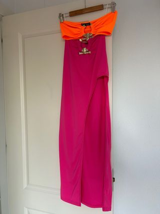 Conjunto Shein Top Naranja y Falda Midi Rosa