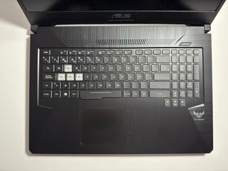 Portátil ASUS TUF Gaming FX705G (2019)
