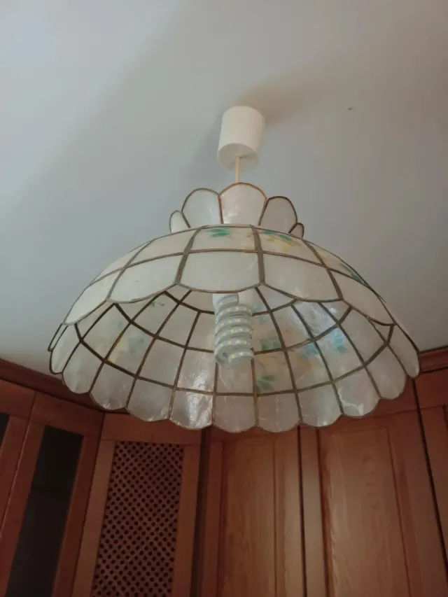 Lámpara de techo de cristal y metal