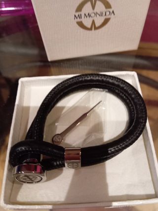 Pulsera Mi Moneda Negra y Plateada