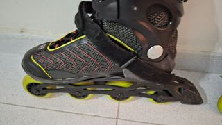 Patines en línea FILA negros y amarillos