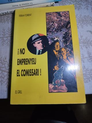 Lote de libros variados en castellano y valenciano