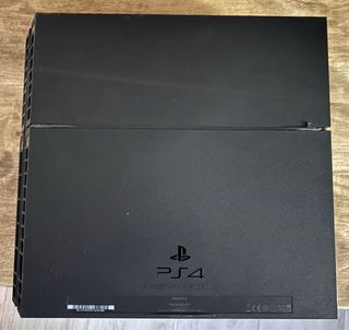 Consola PS4 500gb + 13 Juegos + 2 mandos
