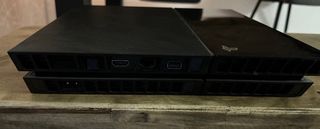Consola PS4 500gb + 13 Juegos + 2 mandos