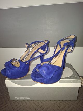 Zapatos de fiesta azules