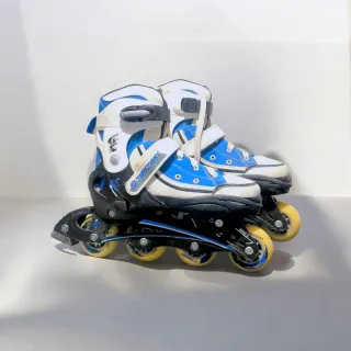 Patines en línea blancos y azules