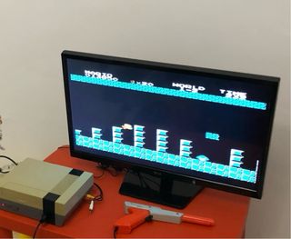 Nintendo NES con Zapper y mando
