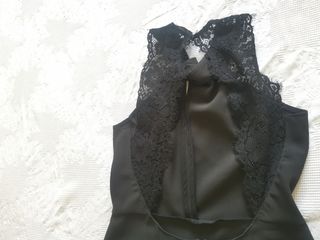 Abito elegante nero con pizzo