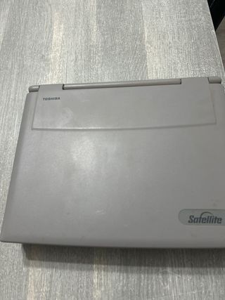 Ordenador portátil Toshiba 4010CDS