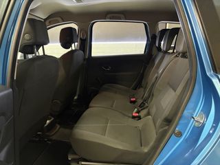 Renault Grand Scenic 2012