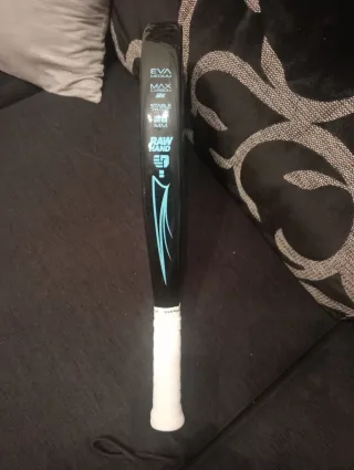Pala Padel Salamander Raw Hand BK