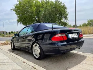 Mercedes-Benz  CLK 2000