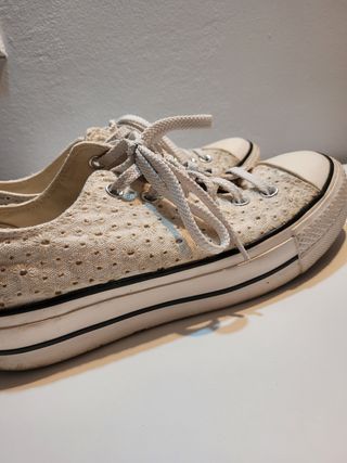 Converse Beige Bordadas