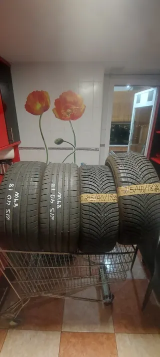 4 Neumáticos 215/40/18 89W  precio por las 4 70€