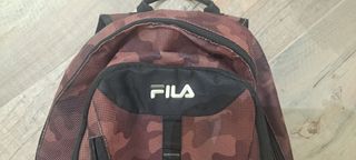 Mochila Fila Camuflaje Marrón y Negra