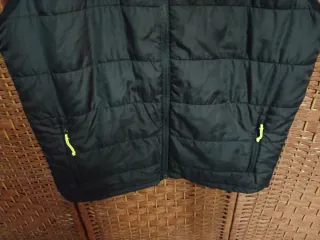 2 Chalecos Talla XL.