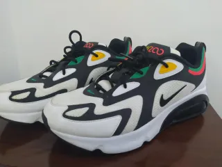 Lote de Puma, Nike, Adidas, Converse, Birkenstock 