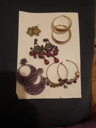 Lote de pendientes varios