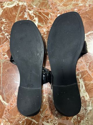 Sandalias negras talla 40