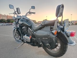 Kawasaki Vulcan 800 Classic.