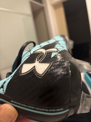 Botas Fútbol Under Armour MANSORY SIN USAR