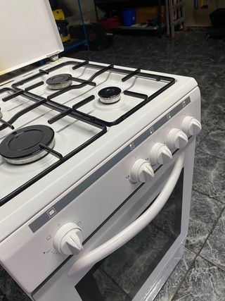 Cocina gas + horno