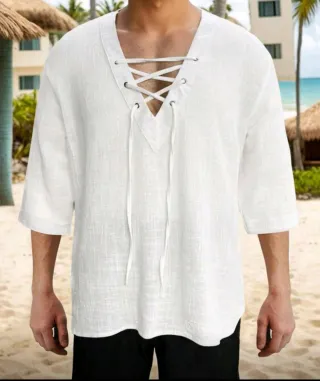 Camisa blanca con cordones