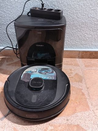 Robot Aspirador Conga con Base Autovaciado