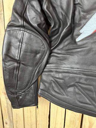 CHAQUETA T-XL MOTO GARIBALDI ROJO 56