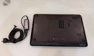 Portátil / Laptop HP de 17” i7 /12gbRam / 1T SSD. 