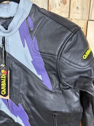 CHAQUETA T-XL MOTO GARIBALDI MORADO 56