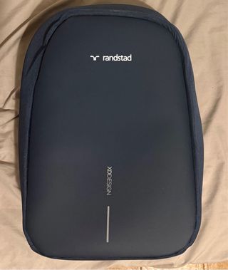 Mochila Bobby Hero Small Antirrobo Azul