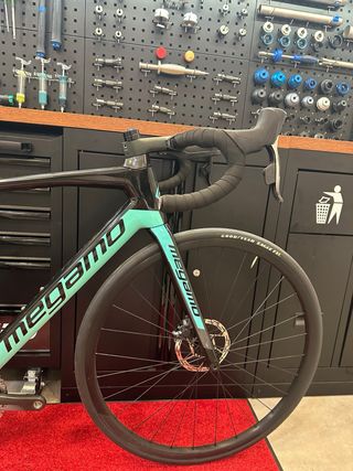 Megamo Raise (Force Axs)