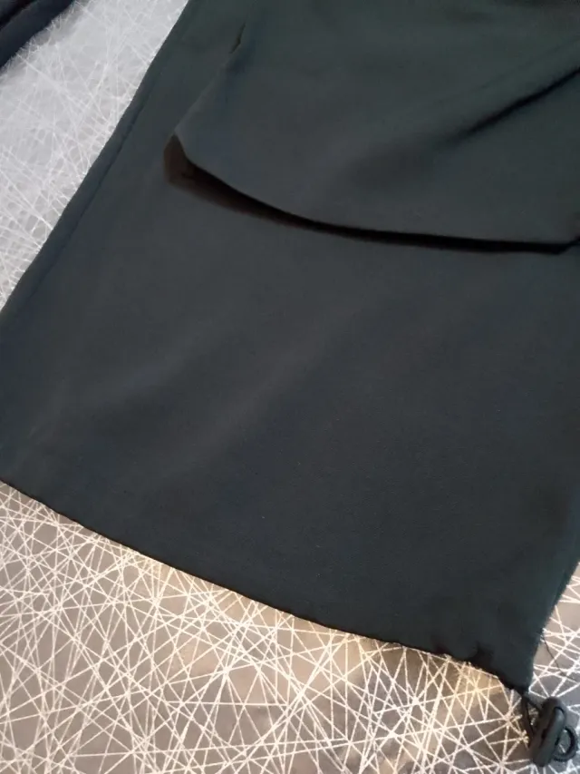 Pantaloni cargo neri taglia M