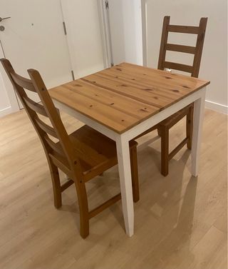 Mesa Comedor Madera IKEA + 2 Sillas