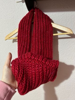 Fular rojo burdeos tejido