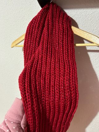 Fular rojo burdeos tejido