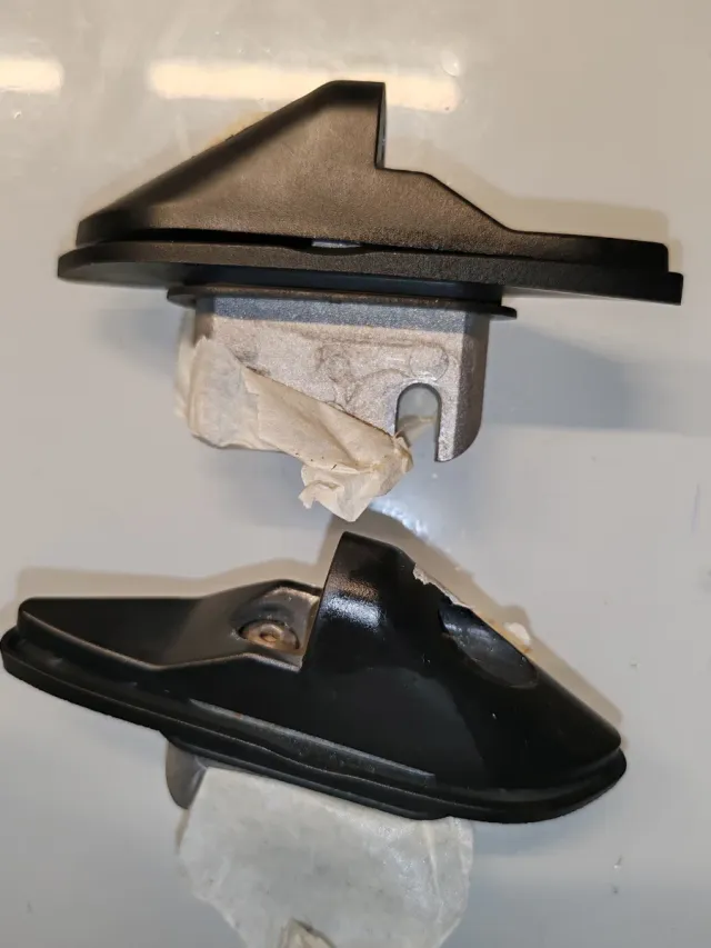 Supporto specchietti TMAX