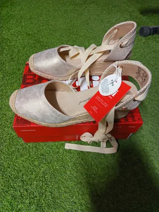 XTI Zapatos Valenciana Dorado Talla 39