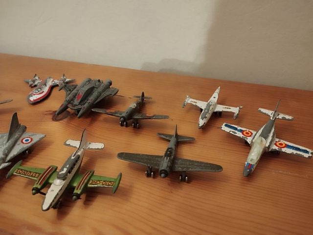 Lote 5 Aviones Juguete Antiguos Pilen